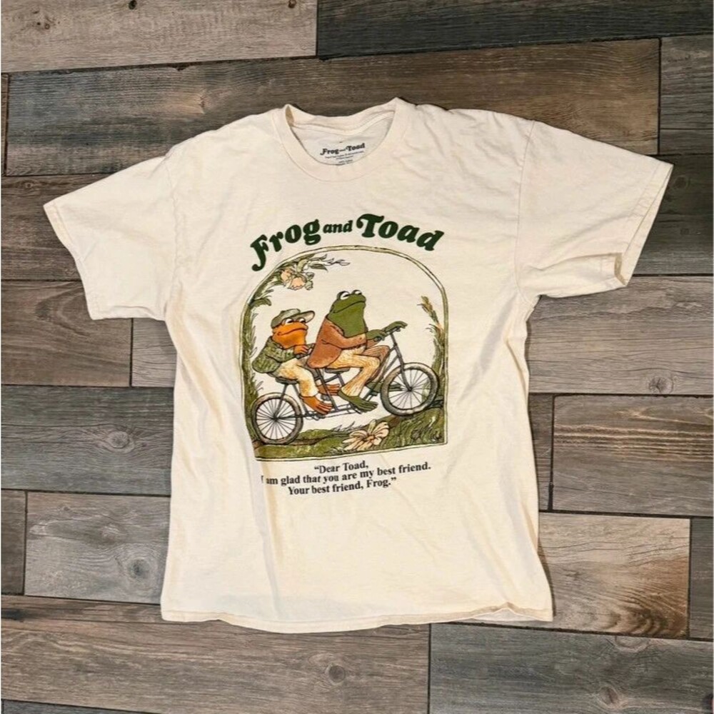 Frog and Toad Graphic Tee 100% Cotton Size L